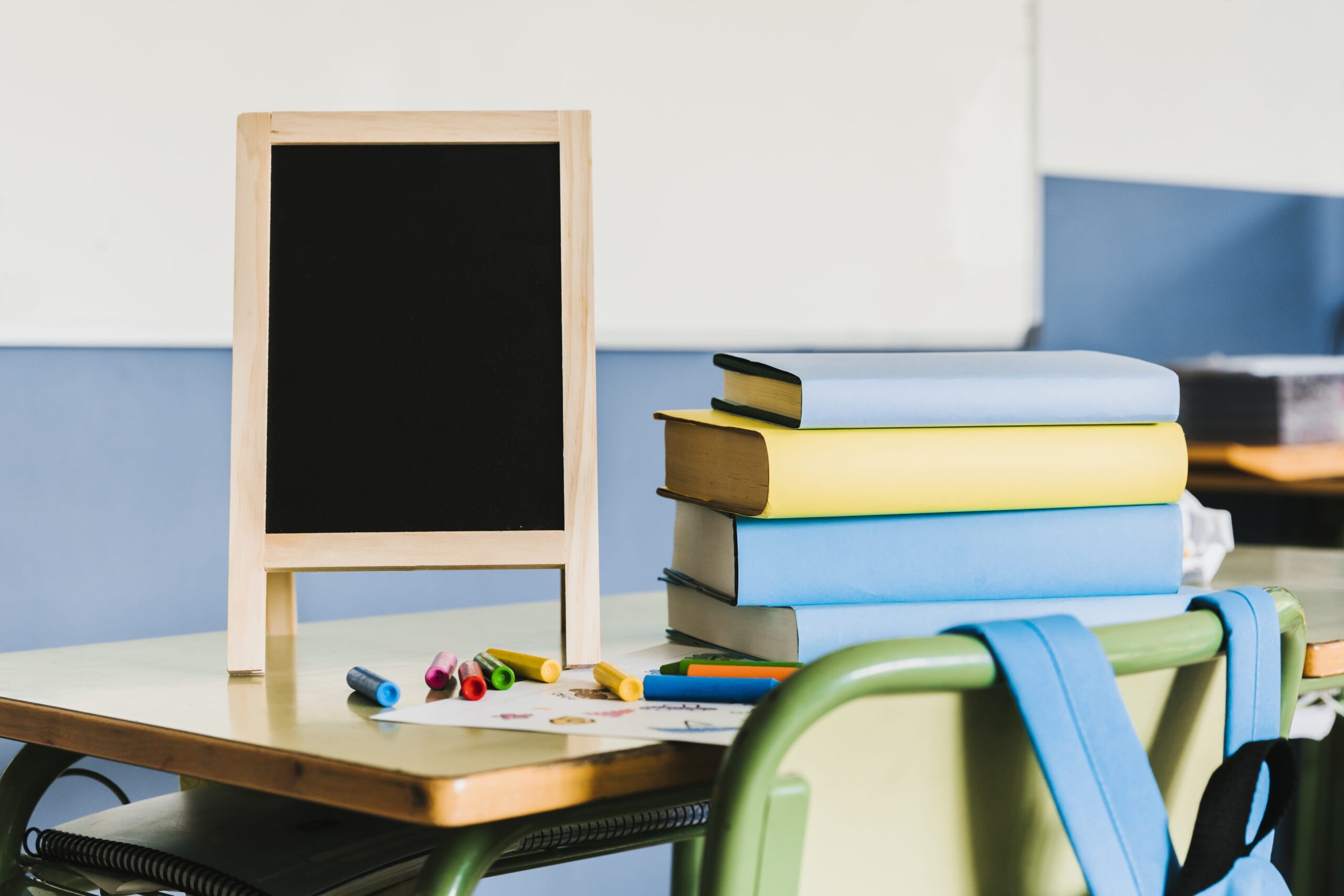 ambiente educativo scolastico con arredi moderni e sicuri