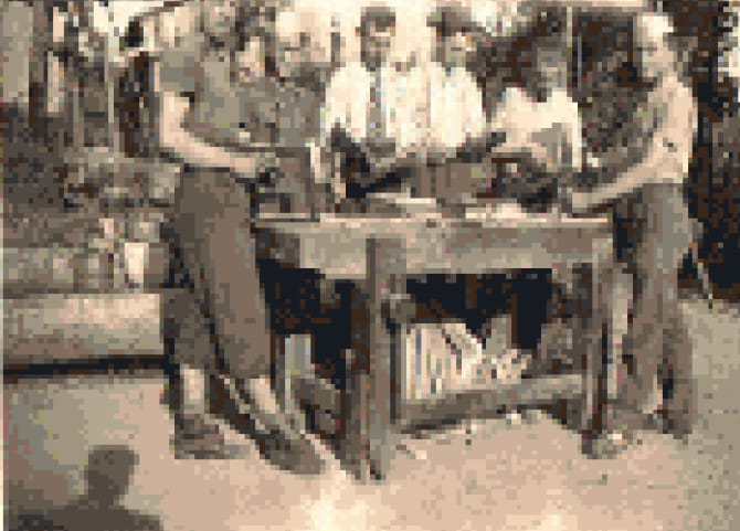 Foto storica della famiglia casagrandearredi
